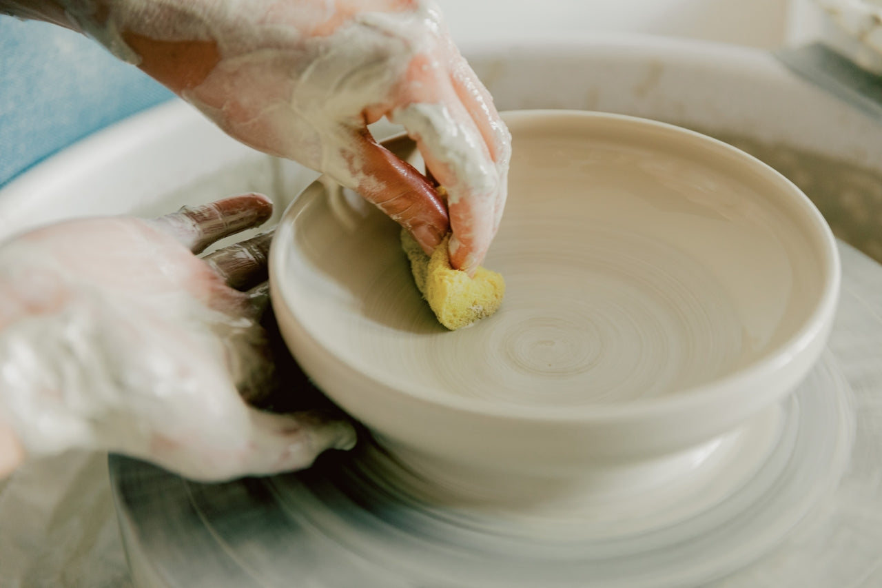 Warum es sich lohnt, Kunst von jungen Künstlern zu kaufen