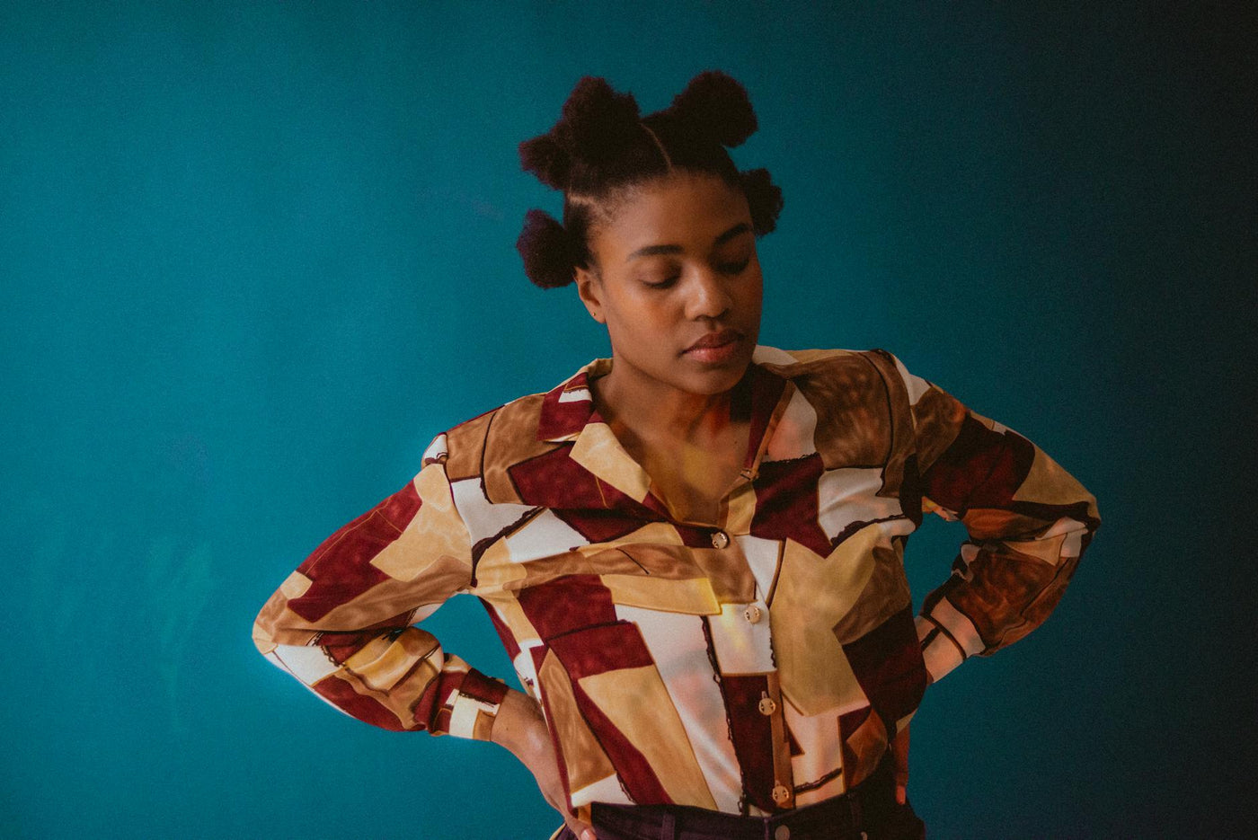 Contemporary artist working in a minimalist Berlin studio