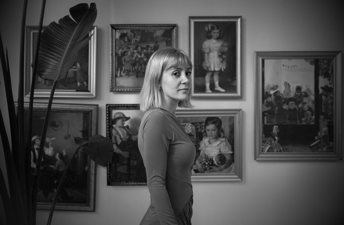 Contemporary art gallery in Berlin showcasing emerging artists' work